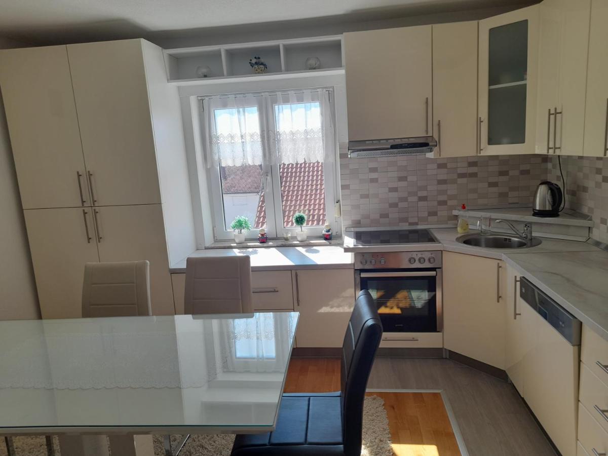 Apartman Zoran Livno Exterior foto